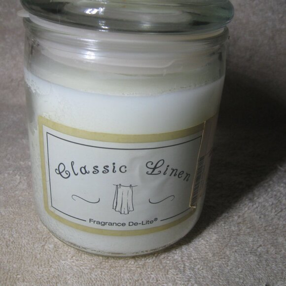 Vintage Fragrance-Delight Candle-Lite Classic Linen 20 oz Jar Candle HTF Rare - Picture 2 of 3